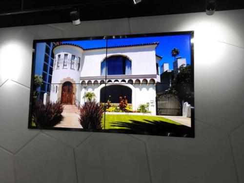 三星液晶顯示技術經多年發展，已在平板拼接顯示領域占據重要地位。
